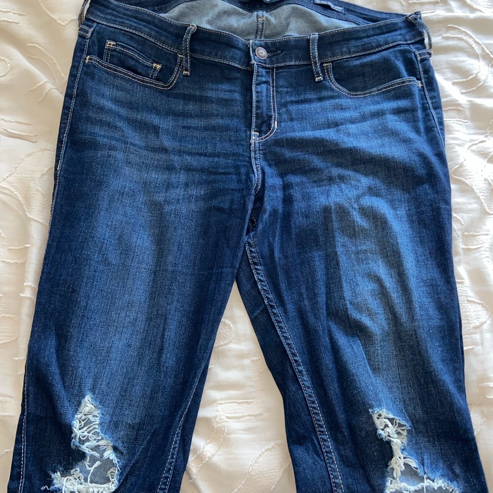 Hollister Ripped Blue Skinny Jeans - Picture 2 of 3